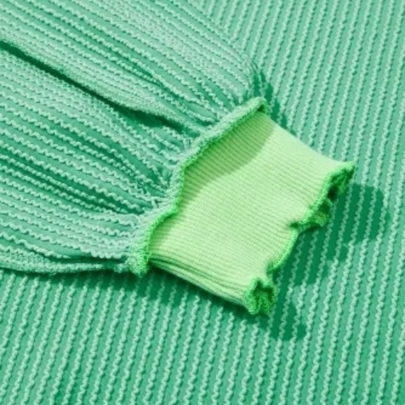 Vibrant Two Tone Green Oversized Knit Top Size XL - Picture 8 of 16